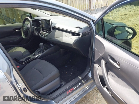 2021 Toyota Corolla LE with VIN JTDEPMAE2MJ148539, listed as a IAAI auction lot 42137624 with 67,983 mi miles and . Bid and sale history available at DreamBid. Image 5.