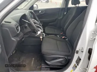 2020 Hyundai Venue SE with VIN KMHRB8A39LU037520, listed as a Copart auction lot 53607435 with 157,717 mi miles and Salvage Title. Bid and sale history available at DreamBid. Image 7.