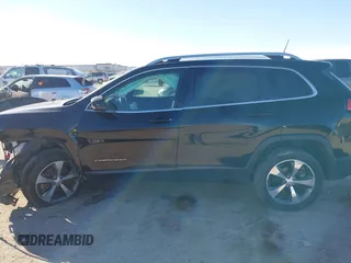 2020 Jeep Cherokee Limited with VIN 1C4PJLDB8LD577123, listed as a IAAI auction lot 41220273 with 92,573 mi miles. Bid and sale history available at carsss.com. Image 14.