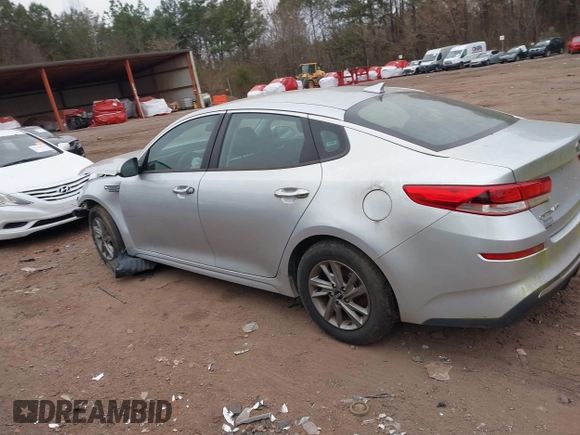 2019 Kia Optima LX z VIN 5XXGT4L34KG332883, wystawiony jako IAAI lot #41389571 z przebiegiem 54 280 mil mil oraz . Historia ofert i sprzedaży dostępna na DreamBid. Obrazek 13.