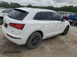 2020 Audi Q5 Premium with VIN WA1ANAFY4L2021302, listed as a Copart auction lot 59854845 with 126,753 mi miles and Clean title. Bid and sale history available at DreamBid. Image 3.
