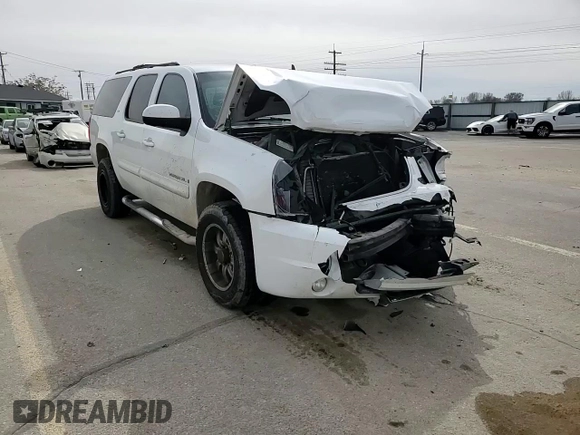 2008 GMC Yukon XL SLT 4SB z VIN 1GKFK163X8J136626, wystawiony jako Copart lot #47991995 z przebiegiem 207 902 mil mil oraz Szkoda całkowita • Salvage title. Historia ofert i sprzedaży dostępna na DreamBid. Obrazek 12.