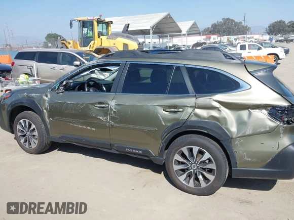 2024 Subaru Outback Limited XT z VIN 4S4BTGND8R3213645, wystawiony jako IAAI lot #41974558 z przebiegiem 6 982 mil mil oraz . Historia ofert i sprzedaży dostępna na DreamBid. Obrazek 18.