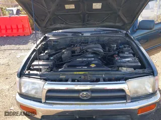 1997 Toyota 4Runner Limited with VIN JT3HN87R9V0072754, listed as a IAAI auction lot 41912390 with 260,079 mi miles. Bid and sale history available at carsss.com. Image 10.