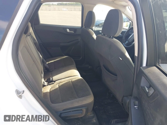 2020 Ford Escape SE z VIN 1FMCU0G67LUA10190, wystawiony jako IAAI lot #42533228 z przebiegiem 135 961 mil mil oraz . Historia ofert i sprzedaży dostępna na DreamBid. Obrazek 8.