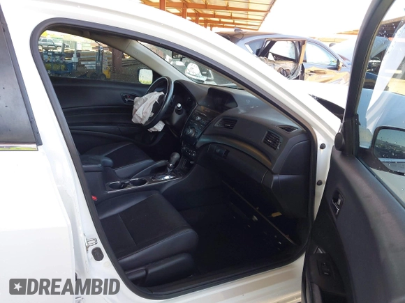 2014 Acura ILX z VIN 19VDE1F34EE015196, wystawiony jako IAAI lot #42107681 z przebiegiem 69 789 mil mil oraz . Historia ofert i sprzedaży dostępna na DreamBid. Obrazek 5.