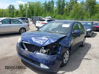 2009 Hyundai Elantra SE z VIN KMHDU46D39U818296, wystawiony jako IAAI lot #42335479 z przebiegiem 160 913 mil mil oraz . Historia ofert i sprzedaży dostępna na DreamBid. Obrazek 2.