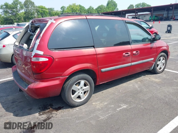 2006 Dodge Caravan SXT with VIN 1D4GP45RX6B738977, listed as a IAAI auction lot 42476253 with 194,196 mi miles and . Bid and sale history available at DreamBid. Image 4.