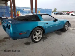 1993 Chevrolet Corvette с VIN 1G1YY23P0P5119317, выставлен на аукционе Copart как лот 59141725 с пробегом 98 111 миль миль и Списание • Salvage title. История ставок и продаж доступна на DreamBid. Изображение 3.