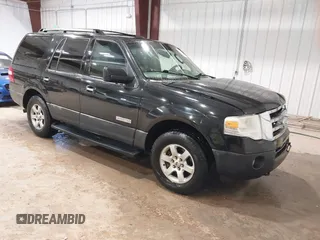 2007 Ford Expedition XLT z VIN 1FMFU16507LA88124, wystawiony jako IAAI lot #41630701 z przebiegiem 140 274 mil mil oraz . Historia ofert i sprzedaży dostępna na DreamBid. Obrazek 1.