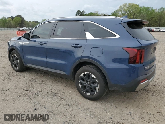 2025 Kia Sorento S z VIN 5XYRL4JC4SG336391, wystawiony jako Copart lot #51675715 z przebiegiem 6 021 mil mil oraz Szkoda całkowita • Salvage title. Historia ofert i sprzedaży dostępna na DreamBid. Obrazek 2.