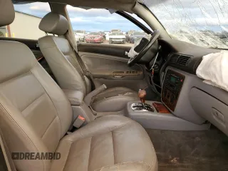 2002 Volkswagen Passat с VIN WVWVH63B52E198207, выставлен на аукционе Copart как лот 82604514 с пробегом Не указан миль и Чистый • Clean title. История ставок и продаж доступна на DreamBid. Изображение 7.