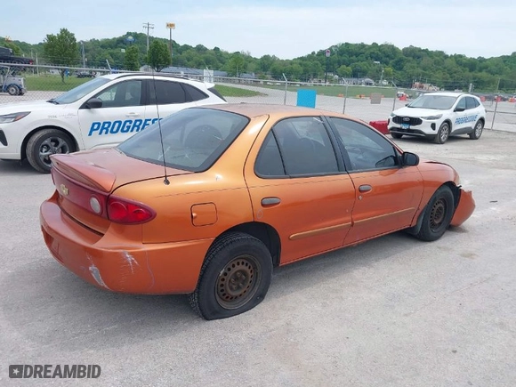 2005 Chevrolet Cavalier with VIN 1G1JC52F557210840, listed as a IAAI auction lot 39318999 with 203,398 mi miles. Bid and sale history available at carsss.com. Image 4.