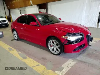 2019 Alfa Romeo Giulia Ti с VIN ZARFANBN8K7611701, выставлен на аукционе Copart как лот 65389955 с пробегом 49 584 миль миль и Списание • Salvage title. История ставок и продаж доступна на DreamBid. Изображение 14.