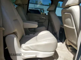 2007 Cadillac Escalade ESV с VIN 1GYFK66807R289241, выставлен на аукционе Copart как лот 54227615 с пробегом 227 337 миль миль и Чистый • Clean title. История ставок и продаж доступна на DreamBid. Изображение 11.