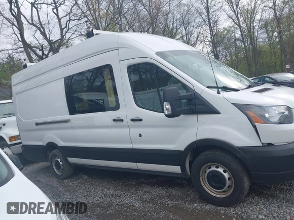 2019 Ford Transit with VIN 1FTBW3XG2KKA66858, listed as a IAAI auction lot 41969887 with 140,304 mi miles and . Bid and sale history available at DreamBid. Image 13.
