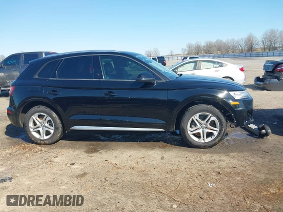 2018 Audi Q5 Premium with VIN WA1ANAFY7J2143407, listed as a IAAI auction lot 41642531 with 71,169 mi miles. Bid and sale history available at carsss.com. Image 13.