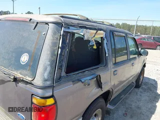 1996 Ford Explorer XL z VIN 1FMDU34XXTUD00720, wystawiony jako IAAI lot #41881522 z przebiegiem 156 194 mil mil oraz . Historia ofert i sprzedaży dostępna na DreamBid. Obrazek 6.