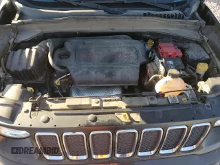 2020 Jeep Renegade Jeepster z VIN ZACNJAAB1LPL45686, wystawiony jako Copart lot #81640474 z przebiegiem 84 548 mil mil oraz Szkoda całkowita • Salvage title. Historia ofert i sprzedaży dostępna na DreamBid. Obrazek 11.