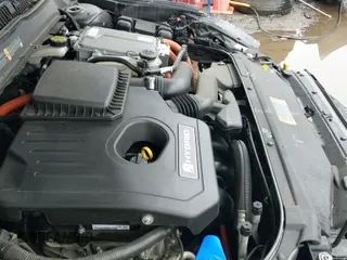 2015 Ford Fusion SE Hybrid with VIN 3FA6P0LU2FR185350, listed as a IAAI auction lot 42997971 with 140,339 mi miles and . Bid and sale history available at DreamBid. Image 19.