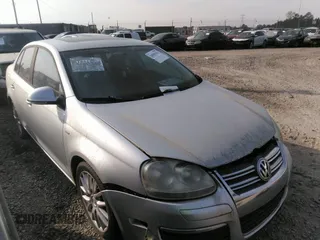 2009 Volkswagen Jetta Wolfsburg Edition with VIN 3VWRJ71K19M013277, listed as a IAAI auction lot 34707512 with 129,034 mi miles and . Bid and sale history available at DreamBid. Image 1.