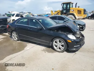 2013 Mercedes-Benz E 350 Luxury with VIN WDDHF5KB7DA666176, listed as a Copart auction lot 61200525 with 81,806 mi miles and Salvage title. Bid and sale history available at DreamBid. Image 4.
