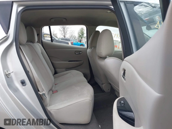 2012 Nissan LEAF SL with VIN JN1AZ0CP4CT026366, listed as a IAAI auction lot 41843842 with 62,509 mi miles. Bid and sale history available at carsss.com. Image 8.