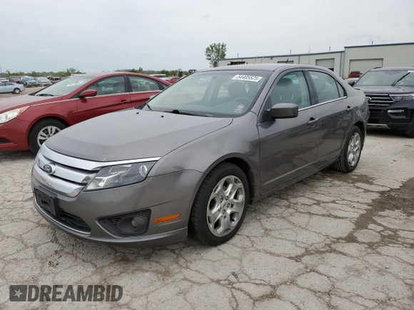2011 Ford Fusion SE with VIN 3FAHP0HA3BR149815, listed as a Copart auction lot 54405525 with 126,136 mi miles and Salvage Title. Bid and sale history available at DreamBid. Image 1.