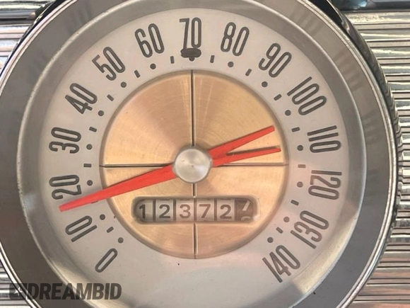 1959 Ford Thunderbird с VIN J9YH146358, выставлен на аукционе Copart как лот 65857145 с пробегом 12 500 миль миль и Чистый • Clean title. История ставок и продаж доступна на DreamBid. Изображение 8.