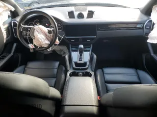 2022 Porsche Cayenne с VIN WP1AA2AY4NDA00311, выставлен на аукционе Copart как лот 44759175 с пробегом 39 264 миль миль и Списание • Salvage title. История ставок и продаж доступна на DreamBid. Изображение 8.