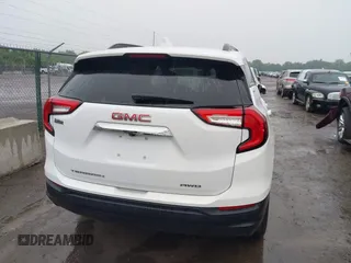 2022 GMC Terrain SLE z VIN 3GKALTEV7NL126632, wystawiony jako IAAI lot #42355052 z przebiegiem 44 777 mil mil oraz . Historia ofert i sprzedaży dostępna na DreamBid. Obrazek 16.