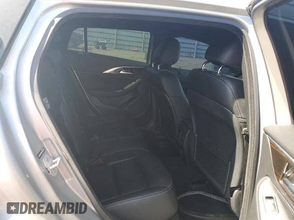 2017 Infiniti QX30 Sport z VIN SJKCH5CP6HA022776, wystawiony jako Copart lot #56149245 z przebiegiem 66 461 mil mil oraz Tytuł czysty. Historia ofert i sprzedaży dostępna na DreamBid. Obrazek 11.