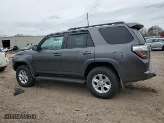 2019 Toyota 4Runner SR5 with VIN JTEBU5JR2K5661506, listed as a Copart auction lot 51609215 with 65,133 mi miles and Salvage Title. Bid and sale history available at carsss.com. Image 2.