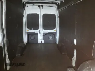 2023 Ford Transit Cargo z VIN 1FTBR1X88PKB17758, wystawiony jako Copart lot #48182245 z przebiegiem 25 760 mil mil oraz Czysty tytuł • Clean title. Historia ofert i sprzedaży dostępna na DreamBid. Obrazek 10.