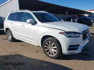 2018 Volvo XC90 Momentum with VIN YV4102PK3J1345670, listed as a IAAI auction lot 41578016 with 57,376 mi miles. Bid and sale history available at carsss.com. Image 1.