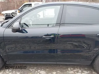 2020 Porsche Cayenne E-Hybrid with VIN WP1BE2AY7LDA55230, listed as a IAAI auction lot 41674908 with 39,903 mi miles and . Bid and sale history available at DreamBid. Image 15.