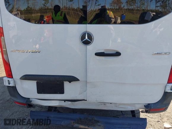 2021 Mercedes-Benz Sprinter Cargo with VIN W1Y4ECHYXMT078168, listed as a IAAI auction lot 41796015 with 14,472 mi miles and . Bid and sale history available at carsss.com. Image 6.