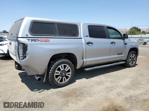 2015 Toyota Tundra 4WD Truck SR5 with VIN 5TFDY5F17FX439106, listed as a Copart auction lot 62329044 with 108,523 mi miles and Salvage Title. Bid and sale history available at carsss.com. Image 3.