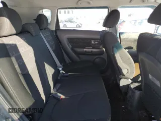 2013 Kia Soul + with VIN KNDJT2A62D7572551, listed as a Copart auction lot 44395045 with 71,026 mi miles and Salvage Title. Bid and sale history available at carsss.com. Image 10.