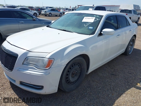 2013 Chrysler 300 z VIN 2C3CCAAG5DH626462, wystawiony jako IAAI lot #42266194 z przebiegiem 268 669 mil mil oraz . Historia ofert i sprzedaży dostępna na DreamBid. Obrazek 2.