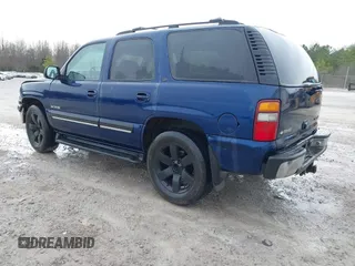 2001 Chevrolet Tahoe LT with VIN 1GNEK13T81J207380, listed as a IAAI auction lot 41611619 with 176,198 mi miles. Bid and sale history available at carsss.com. Image 3.