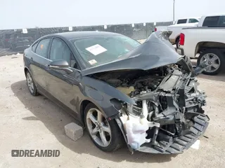 2015 Ford Fusion SE with VIN 3FA6P0H7XFR233678, listed as a IAAI auction lot 41743085 with 1 mi miles. Bid and sale history available at carsss.com. Image 1.