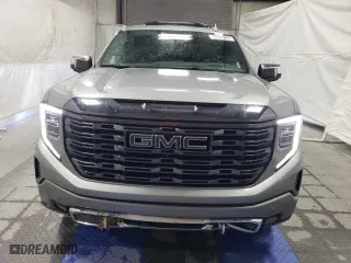 2023 GMC Sierra 1500 Denali Ultimate with VIN 1GTUUHE81PZ308237, listed as a Copart auction lot 88559155 with 22,467 mi miles and Clean Title. Bid and sale history available at carsss.com. Image 5.