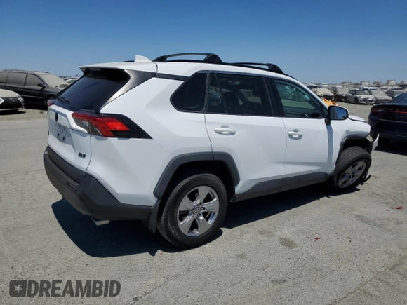 2022 Toyota RAV4 XLE with VIN 2T3W1RFV8NW233397, listed as a Copart auction lot 65276715 with 20,956 mi miles and Salvage title. Bid and sale history available at DreamBid. Image 3.