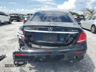 2019 Mercedes-Benz E 450 z VIN WDDZF6JB3KA515912, wystawiony jako Copart lot #56848545 z przebiegiem 78 582 mil mil oraz Nie do naprawy • Non repairable. Historia ofert i sprzedaży dostępna na DreamBid. Obrazek 6.