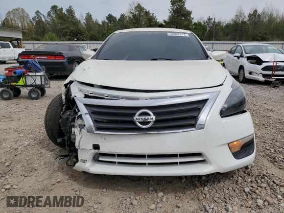 2014 Nissan Altima 2.5 S with VIN 1N4AL3AP2EN371072, listed as a Copart auction lot 50982375 with 170,735 mi miles and Salvage Title. Bid and sale history available at carsss.com. Image 5.