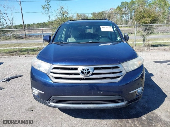 2013 Toyota Highlander Limited with VIN 5TDDK3EH1DS264102, listed as a IAAI auction lot 41829823 with 186,503 mi miles. Bid and sale history available at carsss.com. Image 12.