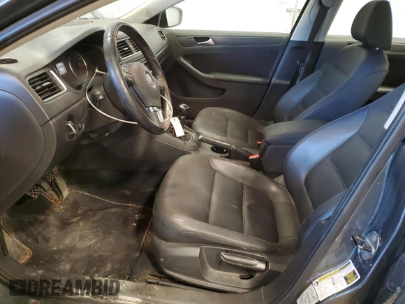2012 Volkswagen Jetta SE with VIN 3VWBP7AJ1CM040168, listed as a Copart auction lot 41793445 with 187,258 mi miles and Non repairable. Bid and sale history available at DreamBid. Image 7.