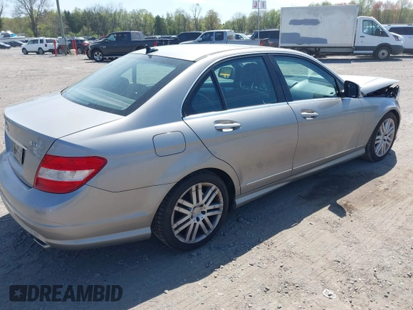2008 Mercedes-Benz C-Class 3.0L Sport with VIN WDDGF81X18F139284, listed as a IAAI auction lot 42110932 with 162,319 mi miles. Bid and sale history available at carsss.com. Image 4.