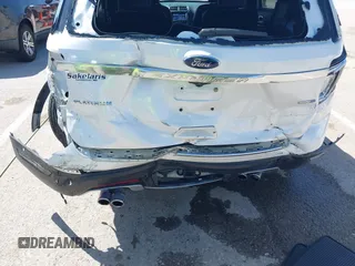 2018 Ford Explorer Platinum с VIN 1FM5K8HT5JGB55905, выставлен на аукционе IAAI как лот 42081109 с пробегом 59 801 миль миль и . История ставок и продаж доступна на DreamBid. Изображение 19.